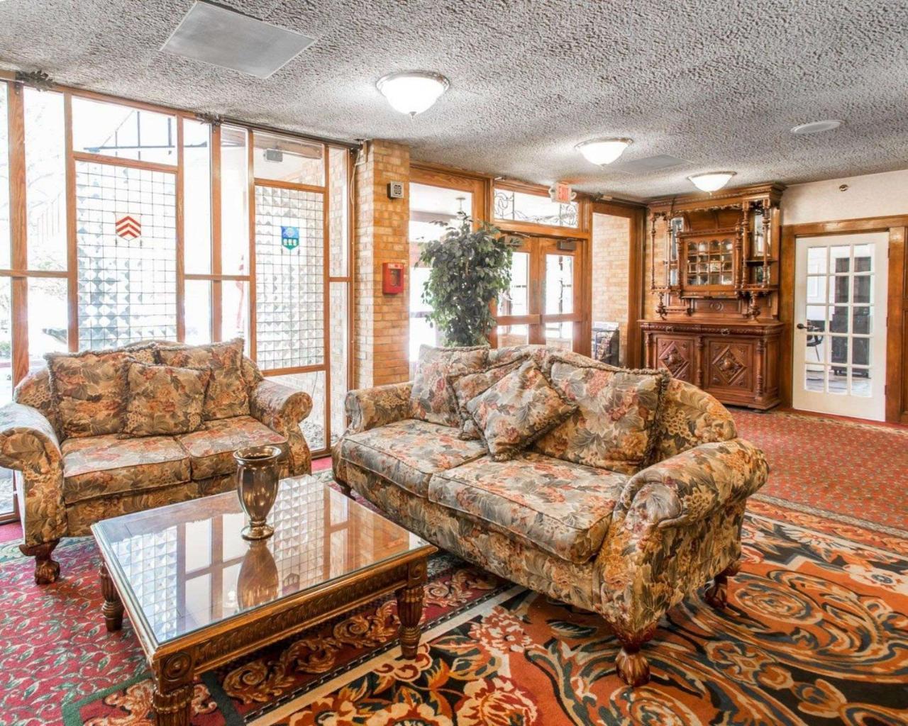 Rodeway Inn And Suites Boulder Broker Esterno foto