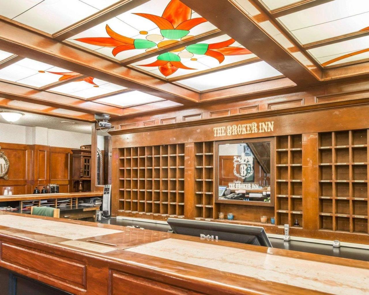 Rodeway Inn And Suites Boulder Broker Esterno foto